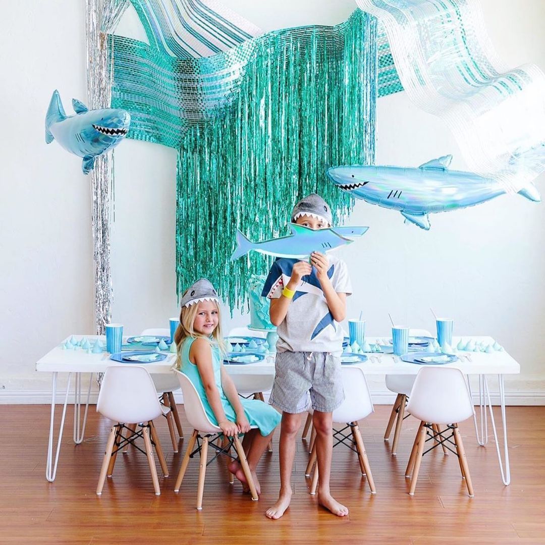 Shark Foil Balloon